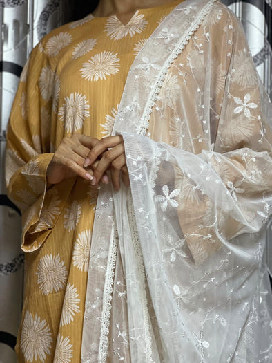 A SQUARE FABRIC