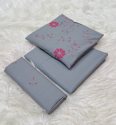 A SQUARE FABRIC